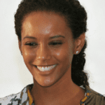 394px-Taís_Araújo_Ordem_de_Rio_Branco_Cropped