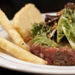 Steak tartare_ Le Parisien _ Gabriel Caldeira